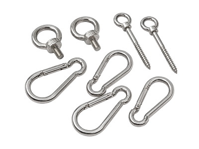 4 Karabiner. 2 Øskner. 2 Øjeskruer. Rustfri