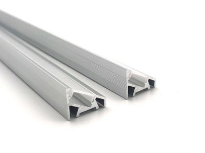 Alu-vinkelskinne 30x60 mm. for LED strip. SORT. 180 cm. (tilkøb cover. endestykker. clips)