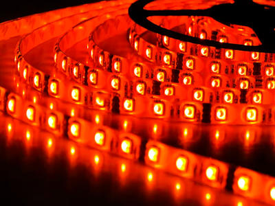 LED strip 12V. 5 m. RØD 5W/m. IP65. 10mm PCB. 50 cm. 0.5mm2 ledning begge ender